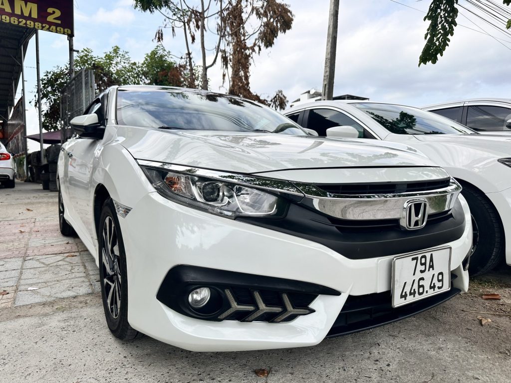 Thuê xe tự lái tại Nha TrANG