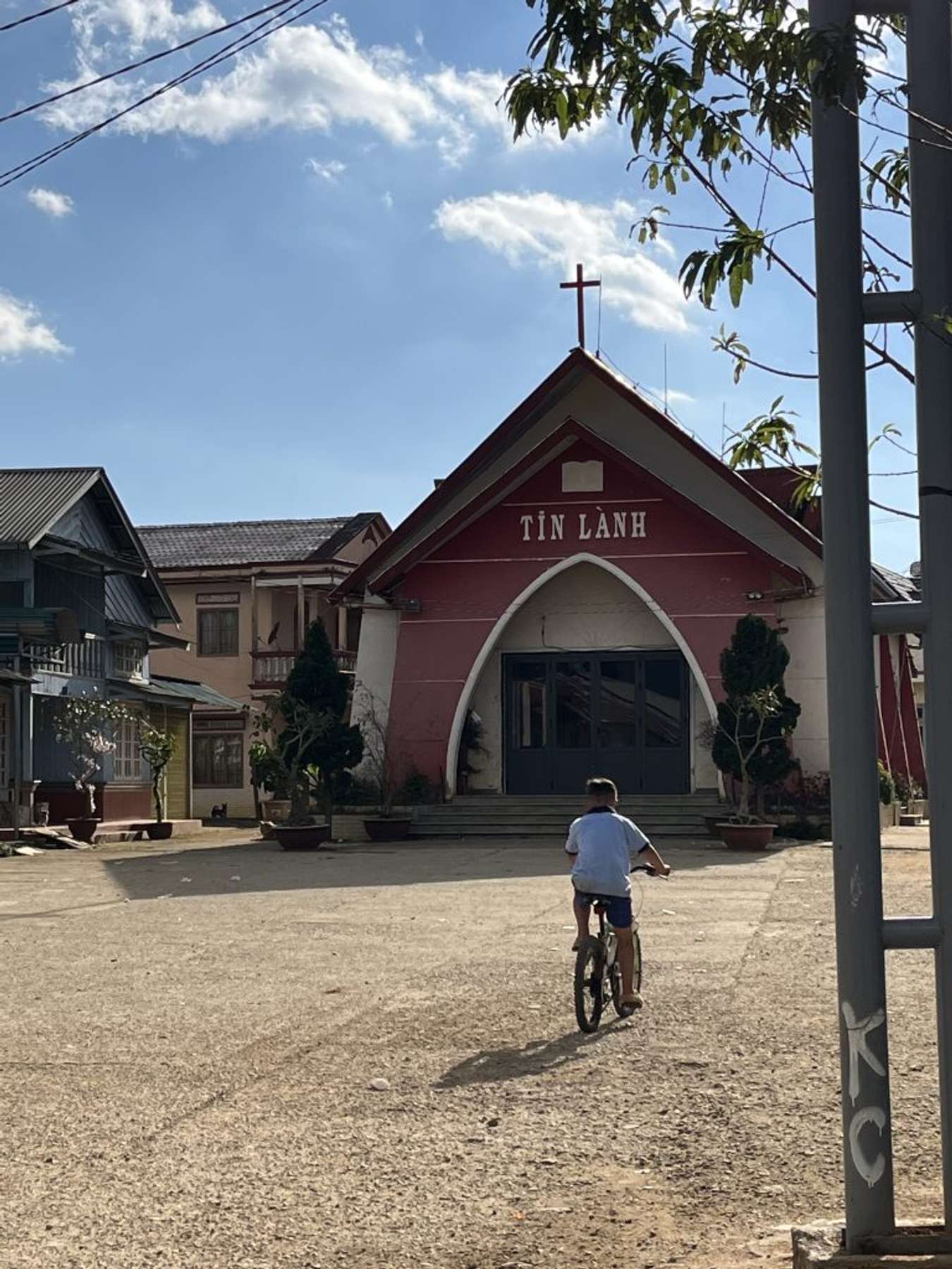 quán cafe bản địa Đà Lạt