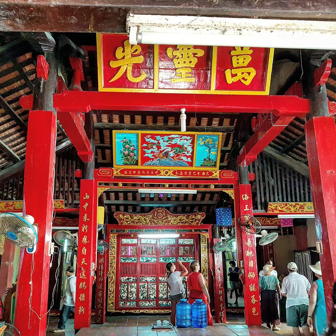 Dinh Vạn Thủy Tú, điểm dừng chân mang đậm vẻ đẹp lịch sử
