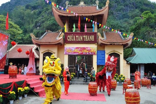 Du Lịch Đền Mẫu Đồng Đăng - Động Tam Thanh Lạng Sơn 2025