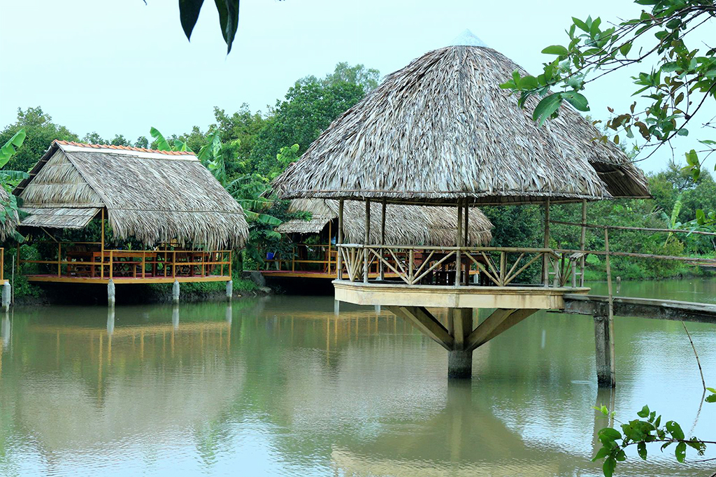 khu du lịch sinh thái Lung Cột Cầu