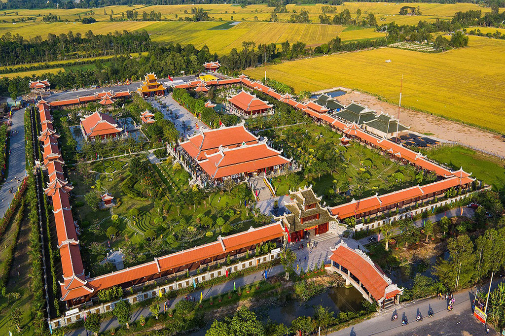 Khu du lịch Văn hóa Phương Nam