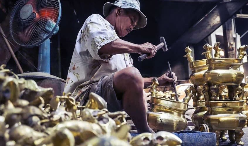 Làng đúc đồng Phú Lộc Tây