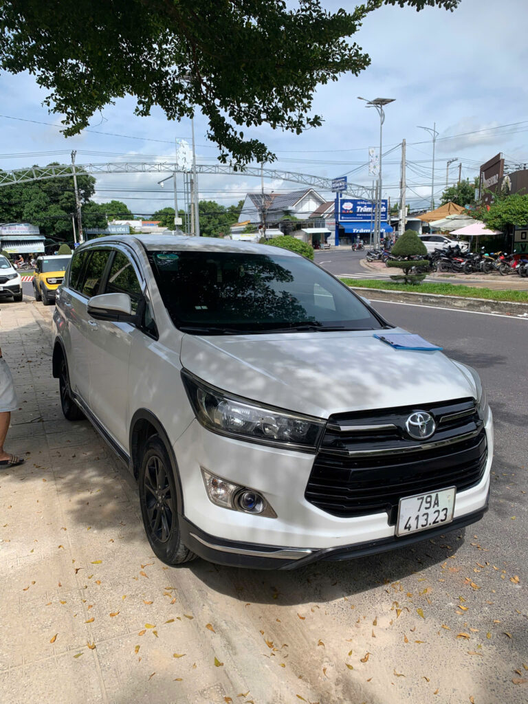 thuê xe tự lái