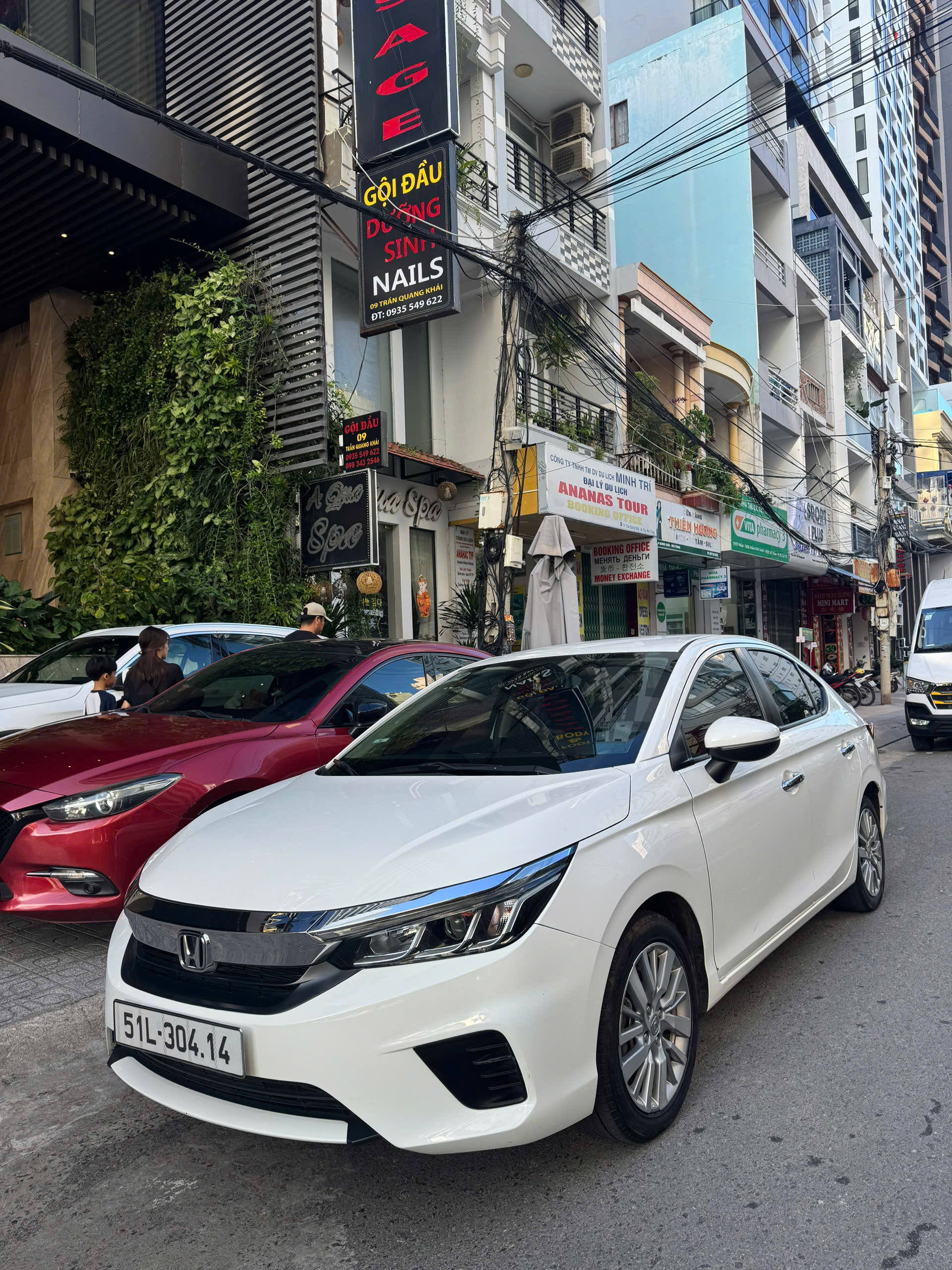 thuê xe tự lái