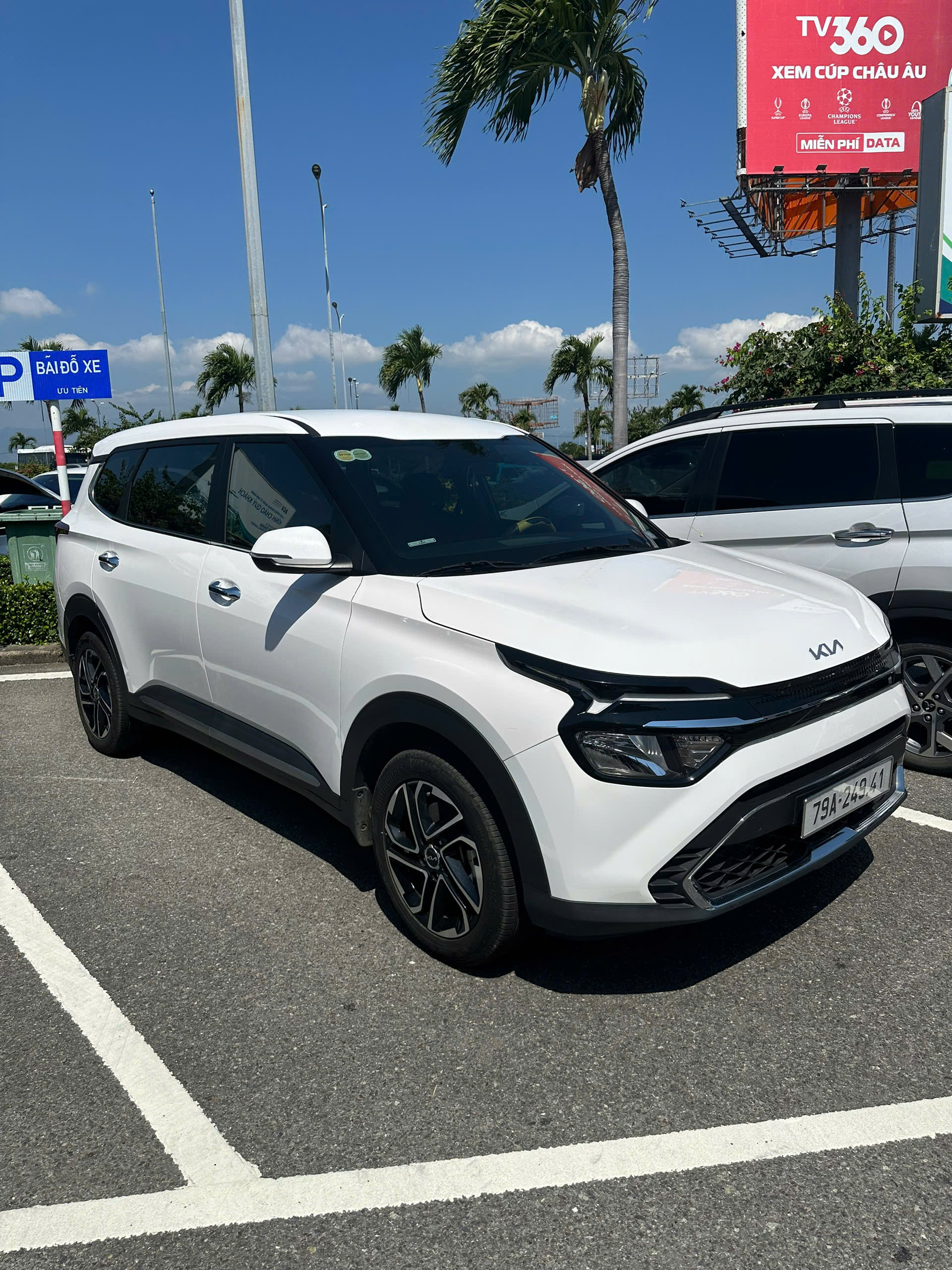 Thuê xe tự lái đi Bình Hưng.