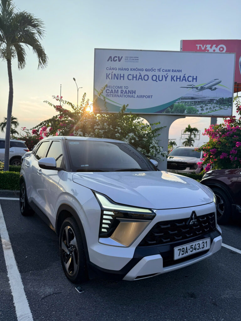 thuê xe tự lái toàn khu vực Cam Lâm