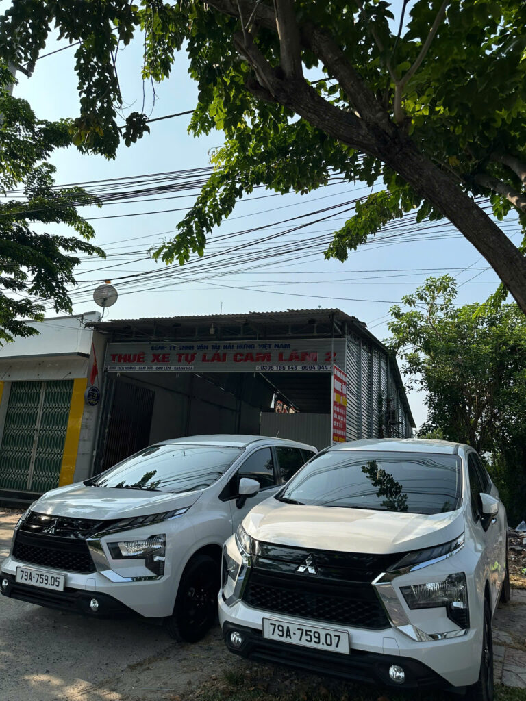 Dịch vụ thuê xe gia đình 4–7 chỗ tại Cam Lâm.