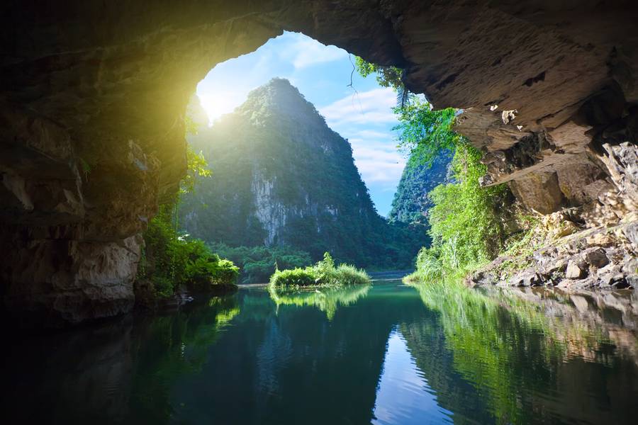Tam Cốc Bích Động - Điểm dừng chân đầy mộng mơ của Ninh Bình