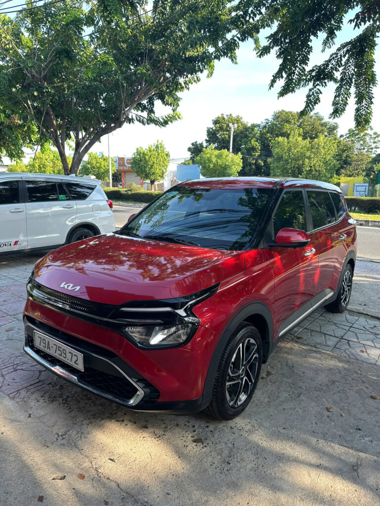Thuê xe tự lái có tiết kiệm hơn đi tour không