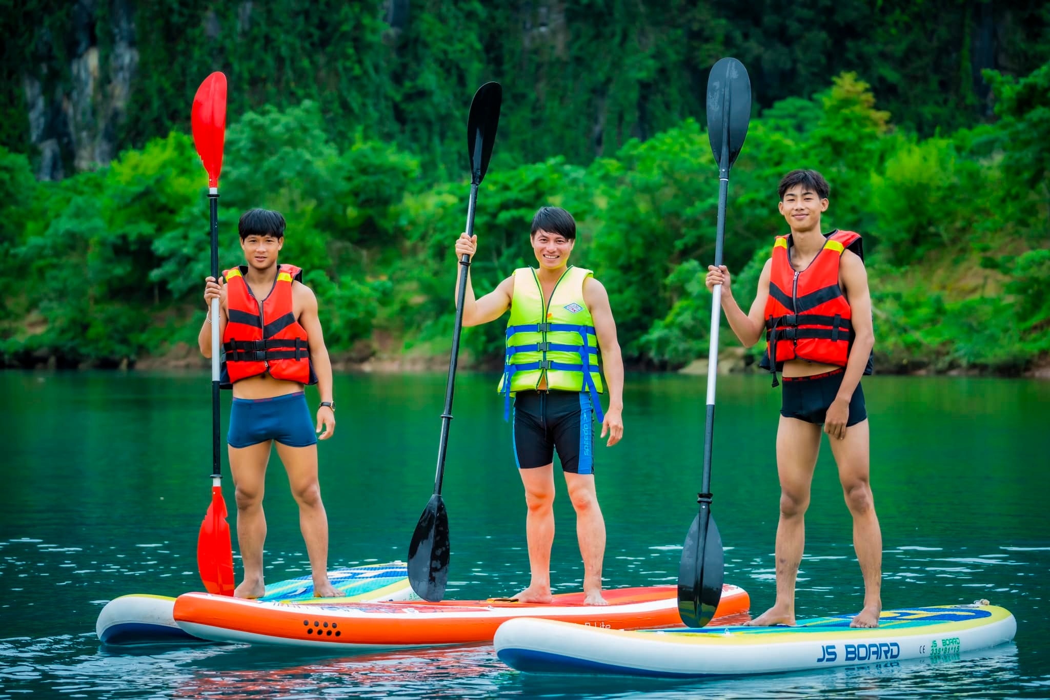 Phong Nha Smile Travel | Tour Động Phong Nha - Thung Lũng Hava 01 ngày