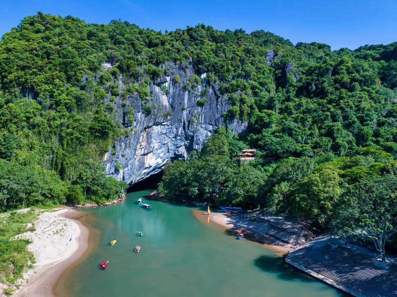 Động Phong Nha: Hành trình đến với vẻ đẹp nguyên sơ Quảng Bình - QBTravel